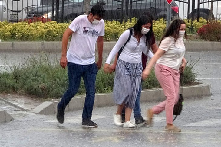 Doğu Anadolu'da 3 ilde gök gürültülü sağanak bekleniyor