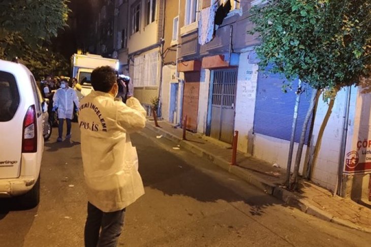 İstanbul'da Kanadalı genç kadın merdivenlerde ölü bulundu