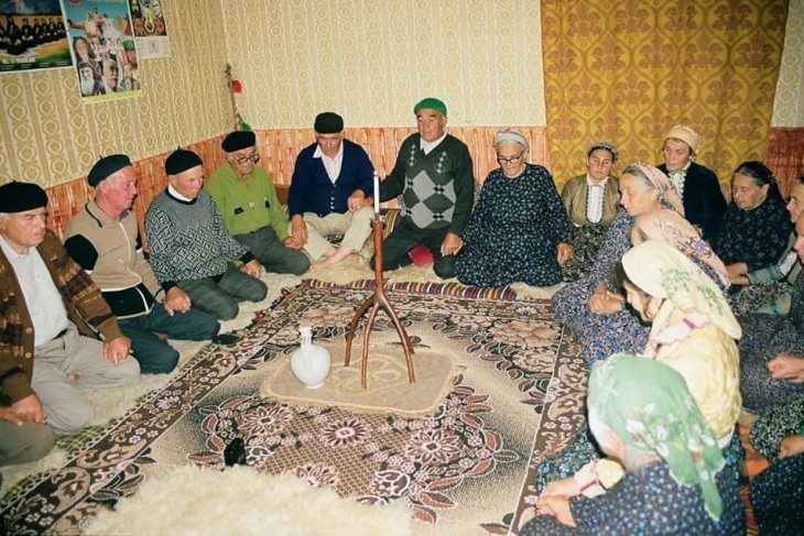 ALEVİLİKTE ÇERAĞ UYARMAK  (Rıza Aydın)