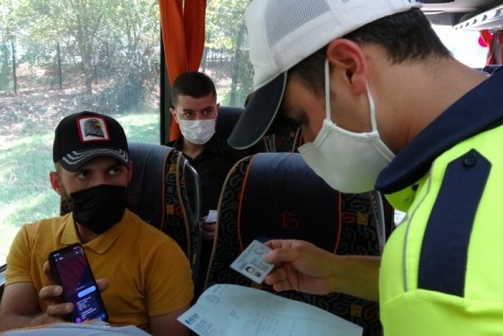 Bursa'da maske takmayan 100 bin kişiye 91 milyon ceza